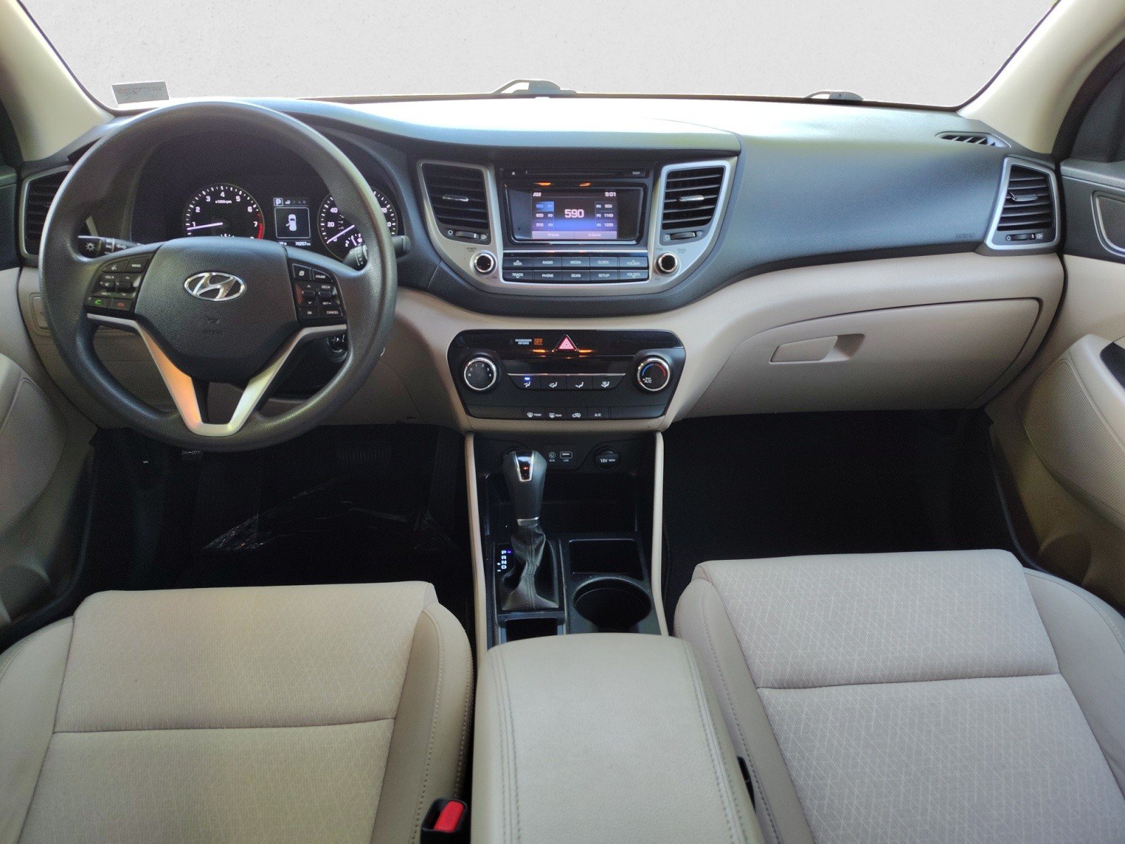 Used 2018 Hyundai Tucson SE w/ Cargo Package FWD image 12