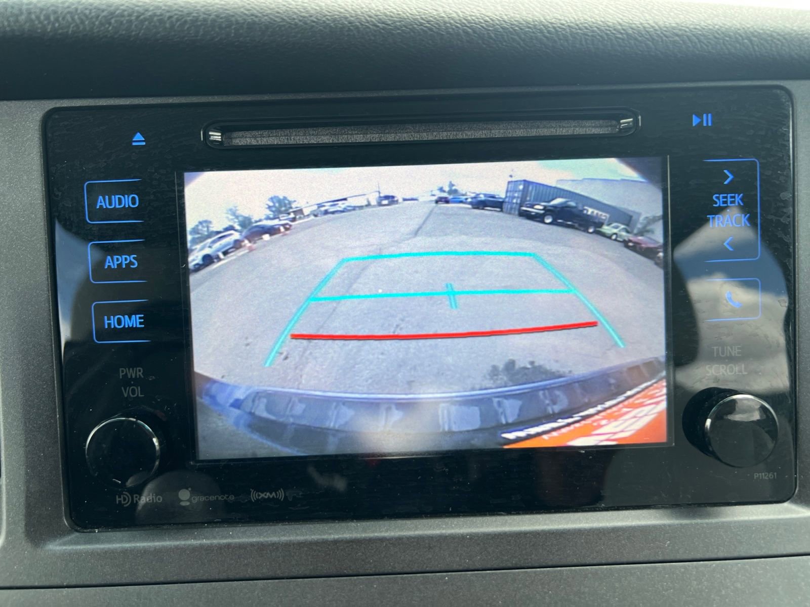 Used 2017 Toyota Sienna LE FWD image 23