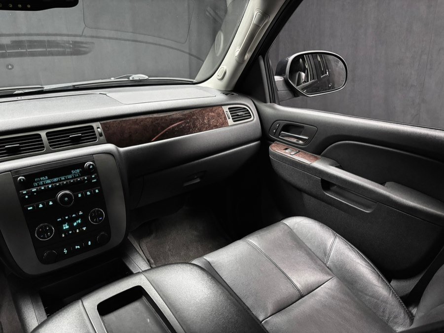 Used 2013 GMC Yukon XL SLT image 37