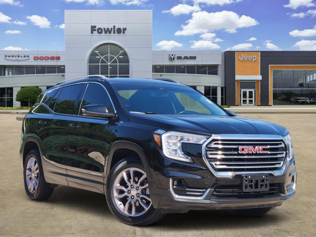 Used 2023 GMC Terrain SLT AWD/4WD image 1
