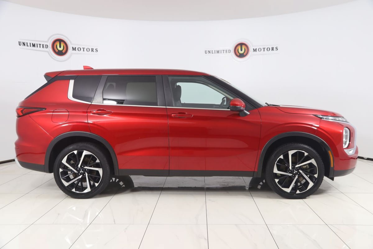 Used 2024 Mitsubishi Outlander Ralliart AWD/4WD image 2
