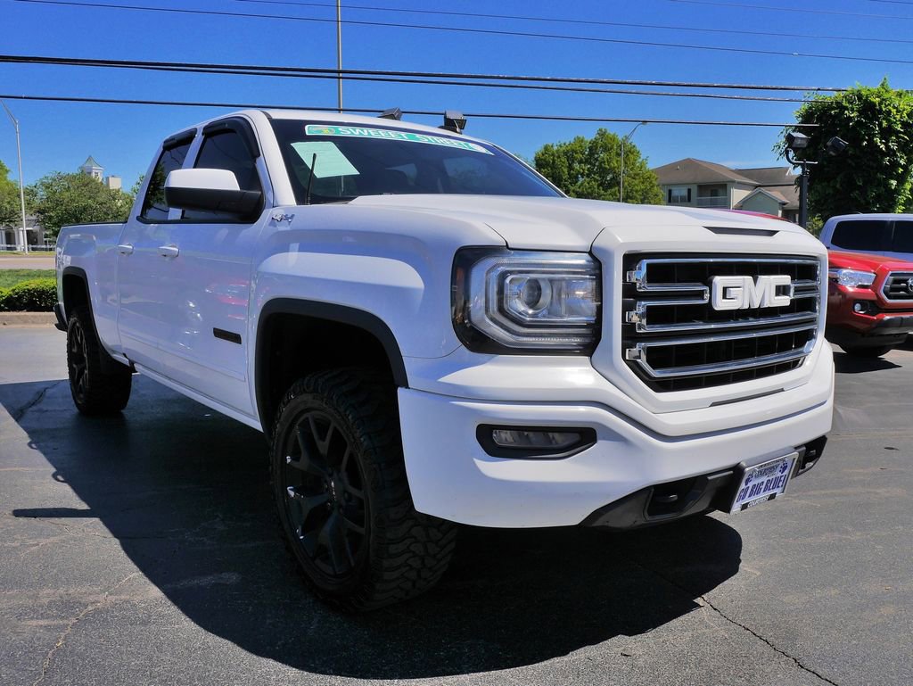 Used 2017 GMC Sierra 1500 4x4 Double Cab w/ Elevation Edition image 3