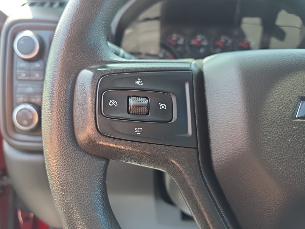Used 2021 Chevrolet Silverado 1500 Custom Trail Boss AWD/4WD image 34