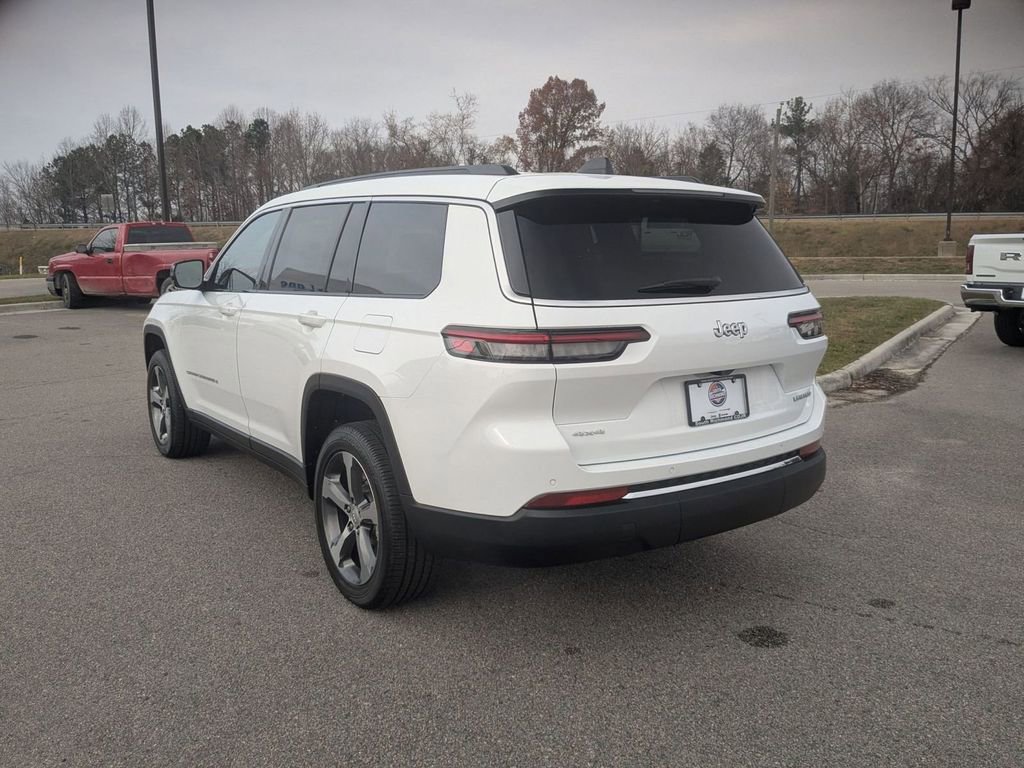 New 2025 Jeep Grand Cherokee L Limited w/ Trailer Tow Package image 3