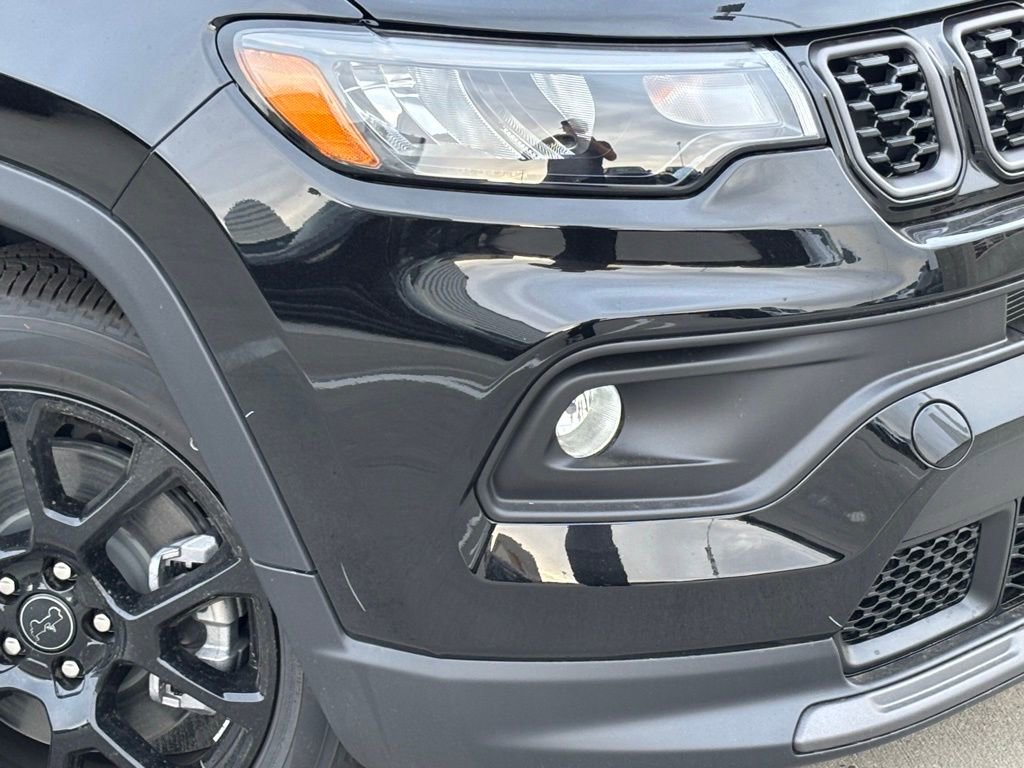 New 2026 Jeep Compass Altitude image 8