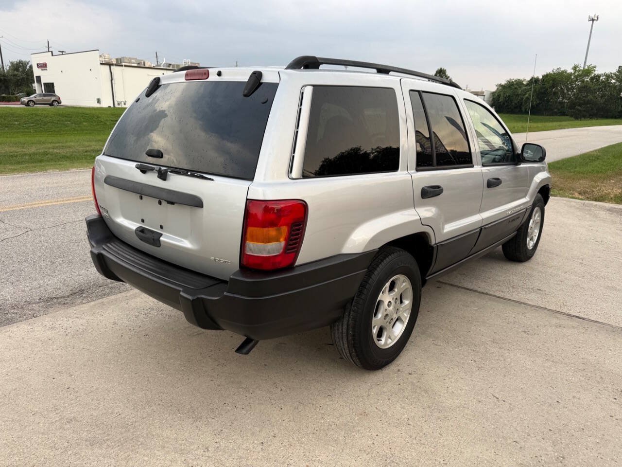 Used 2002 Jeep Grand Cherokee Sport RWD image 6