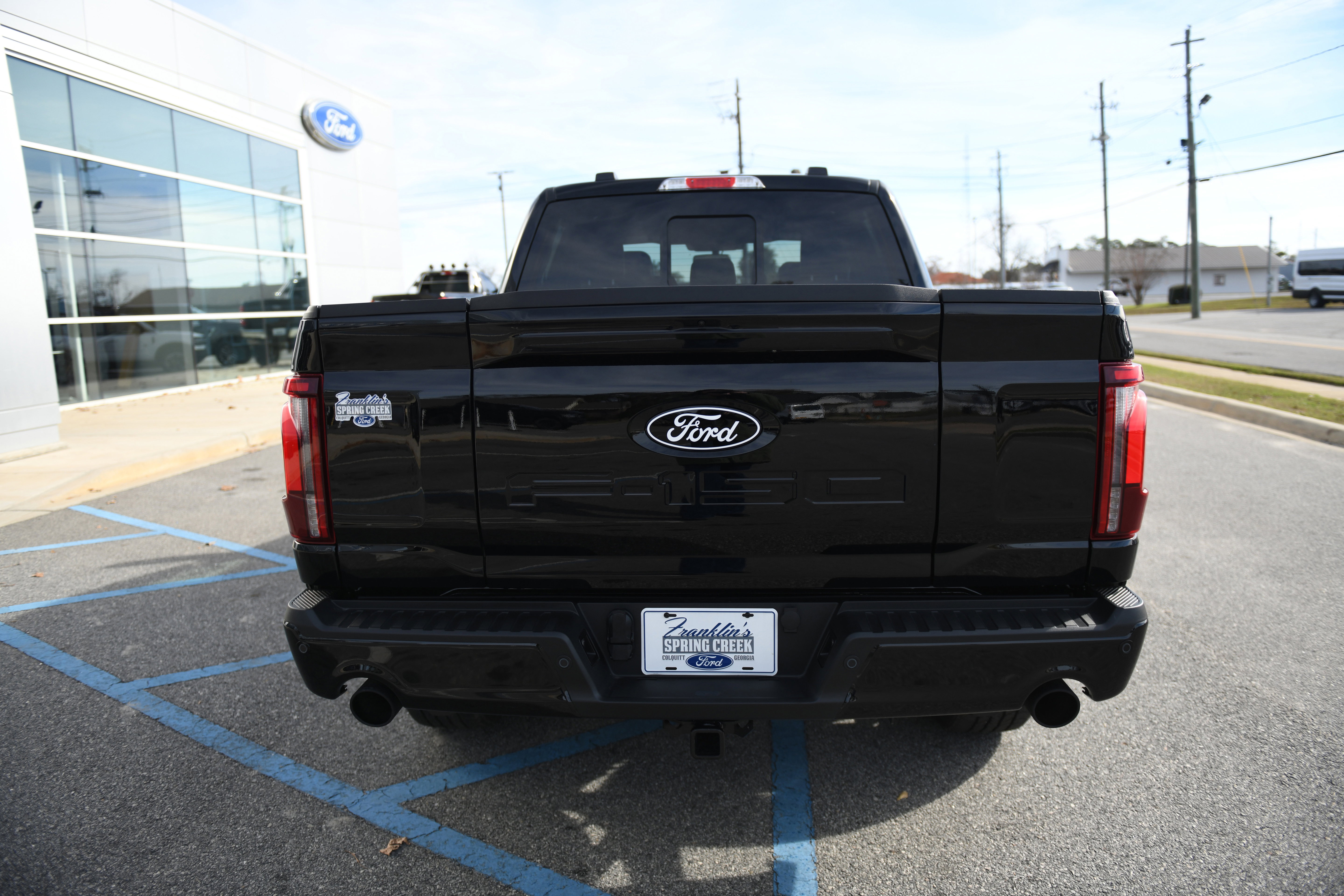 New 2025 Ford F150 Lariat w/ Equipment Group 502A High image 17