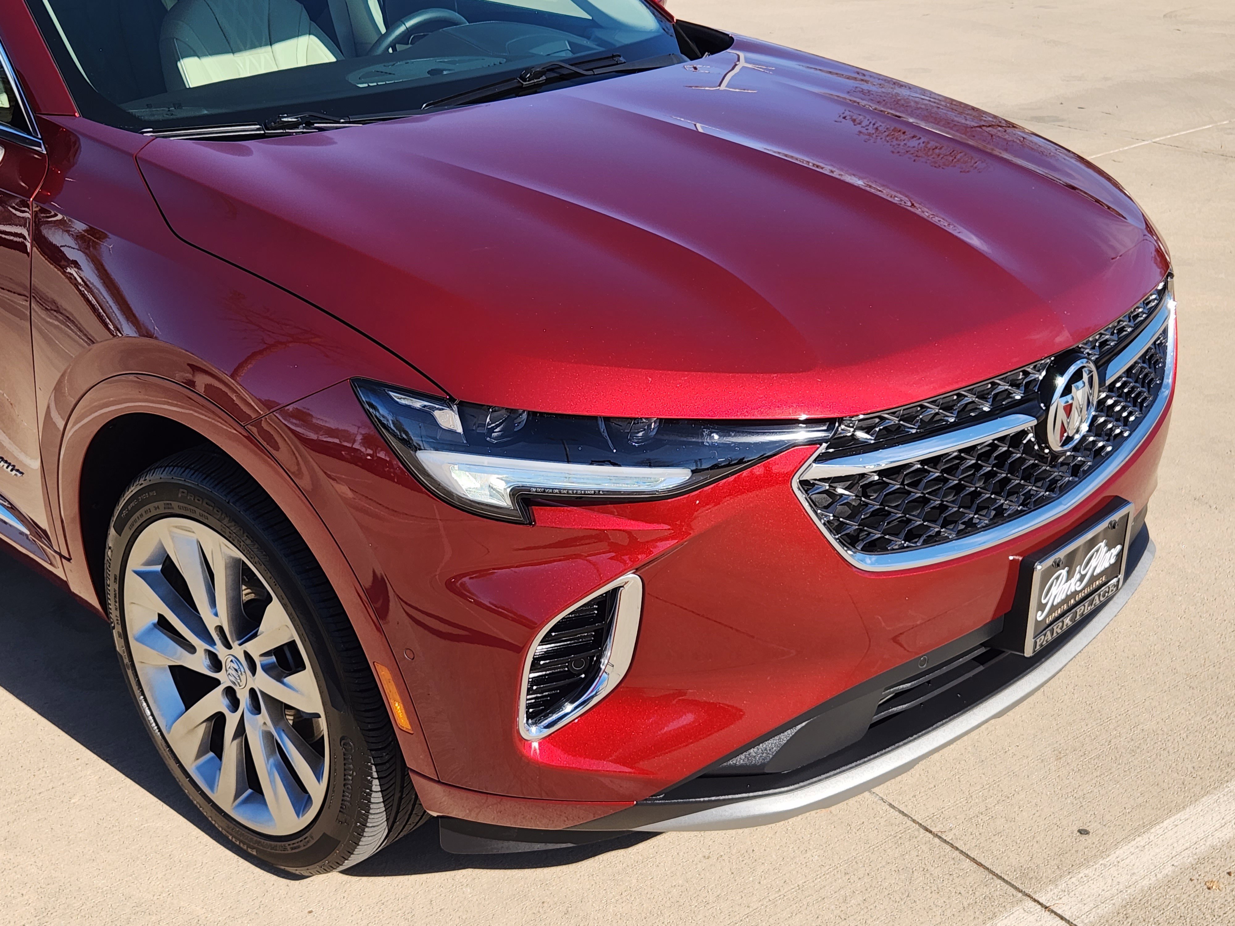 Used 2023 Buick Envision Avenir image 7