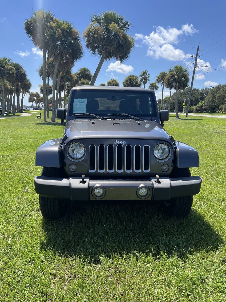 Used 2016 Jeep Wrangler Unlimited Sahara AWD/4WD image 7