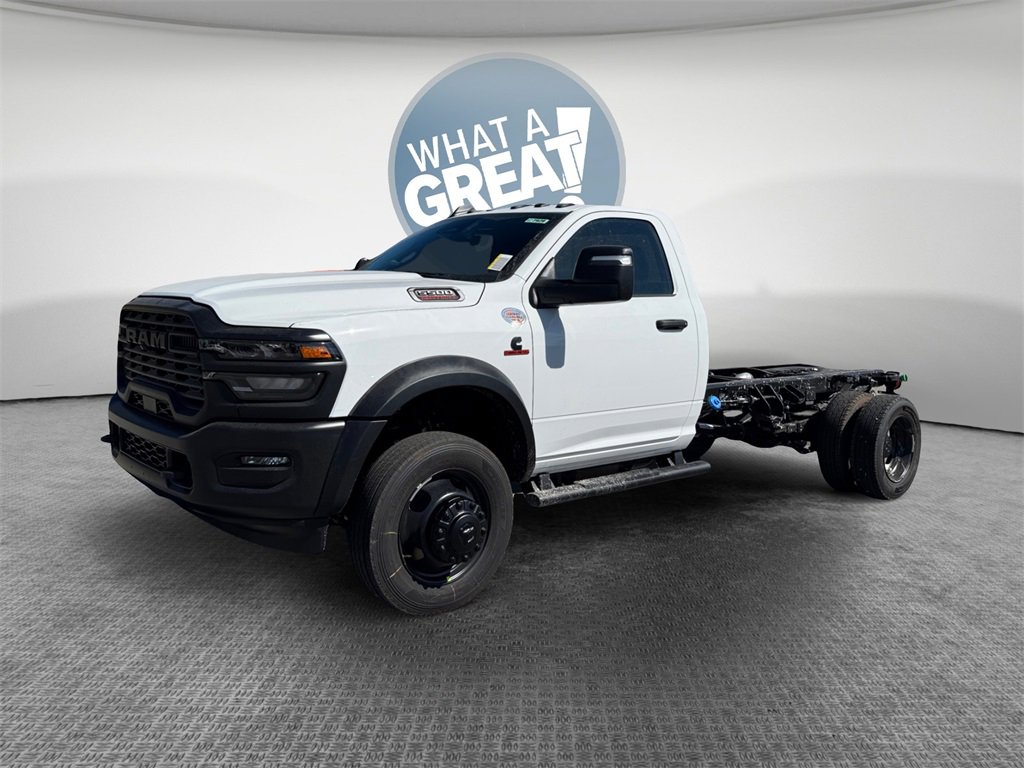 New 2026 RAM 5500 Tradesman image 8