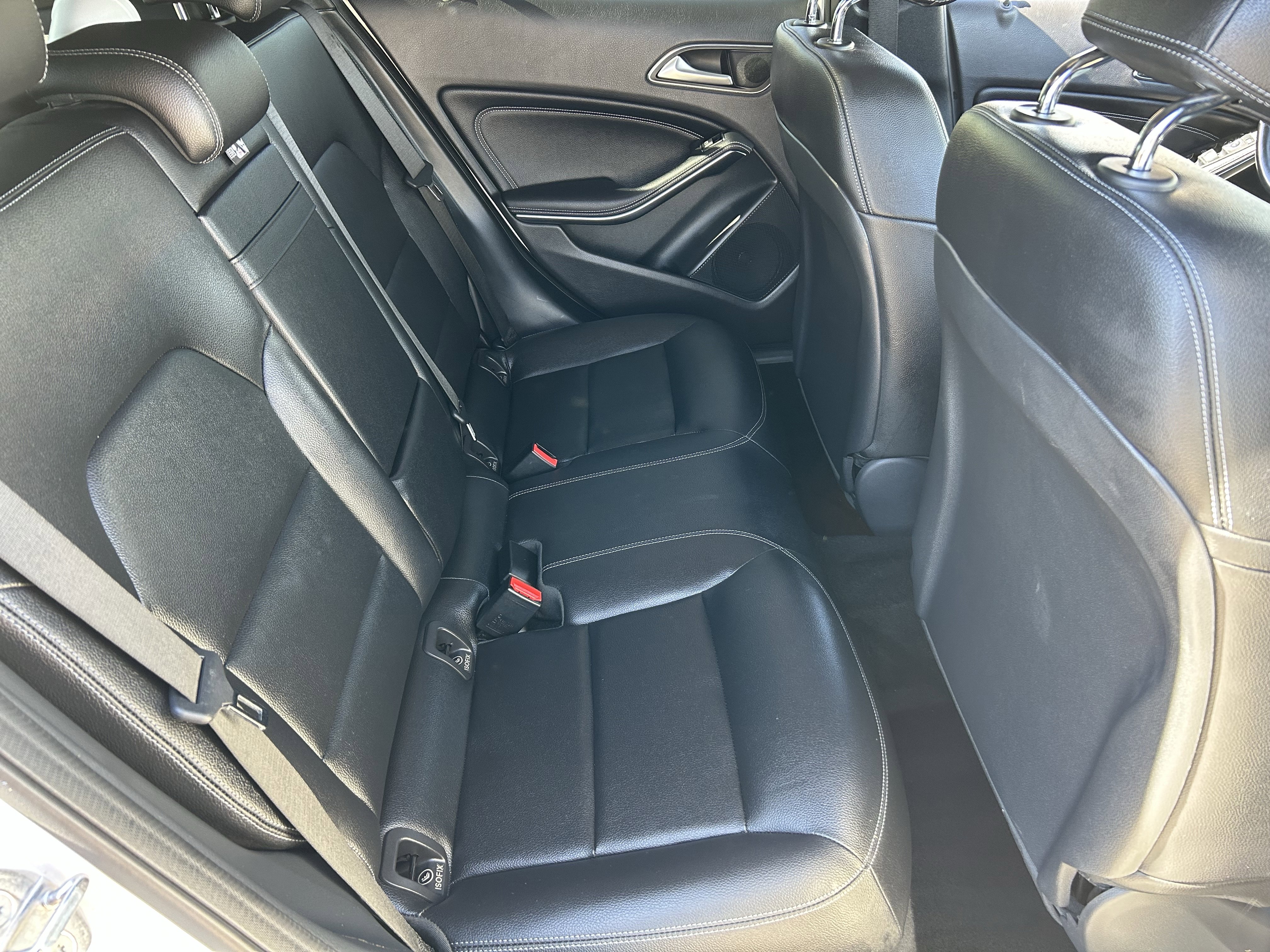 Used 2019 Mercedes-Benz GLA 250 4MATIC image 13