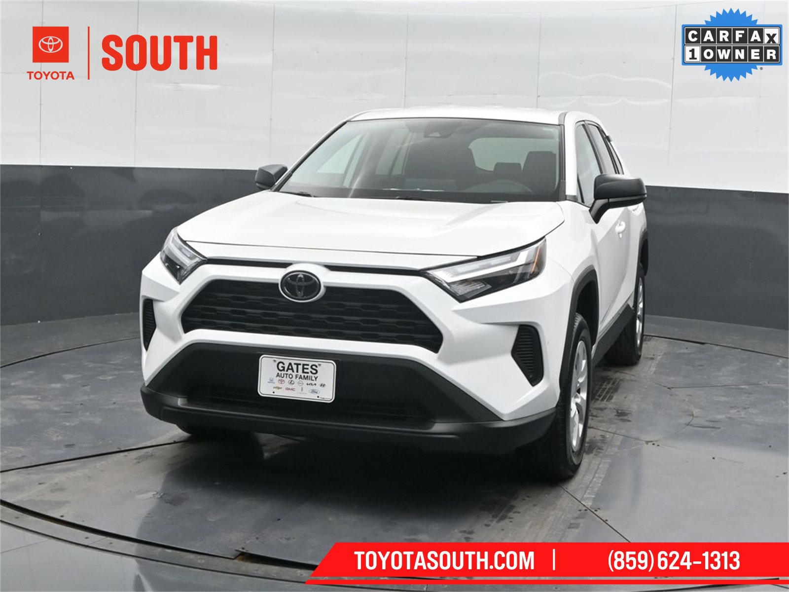 Used 2024 Toyota RAV4 LE image 6