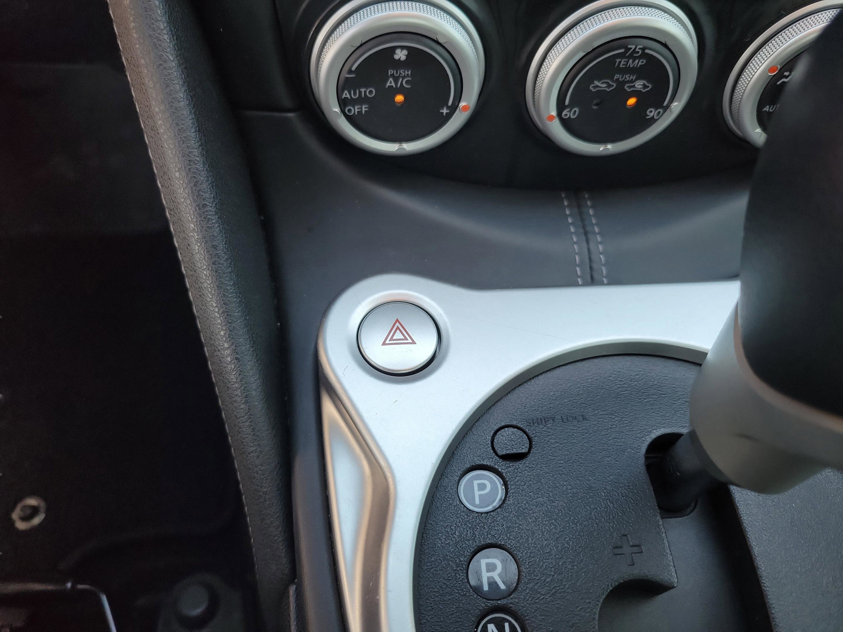 Used 2016 Nissan 370Z Coupe image 23