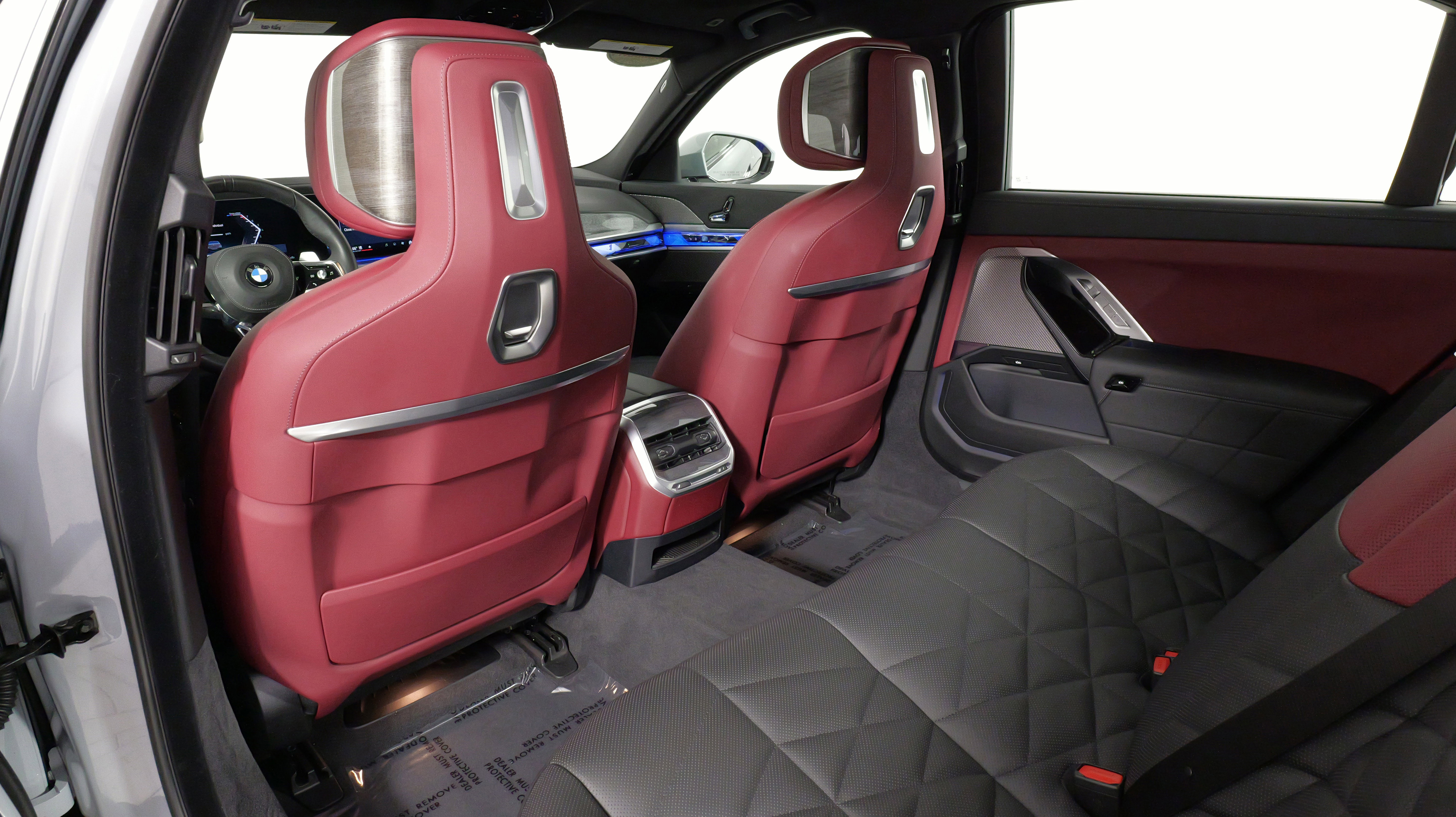 Used 2024 BMW 740i xDrive image 37