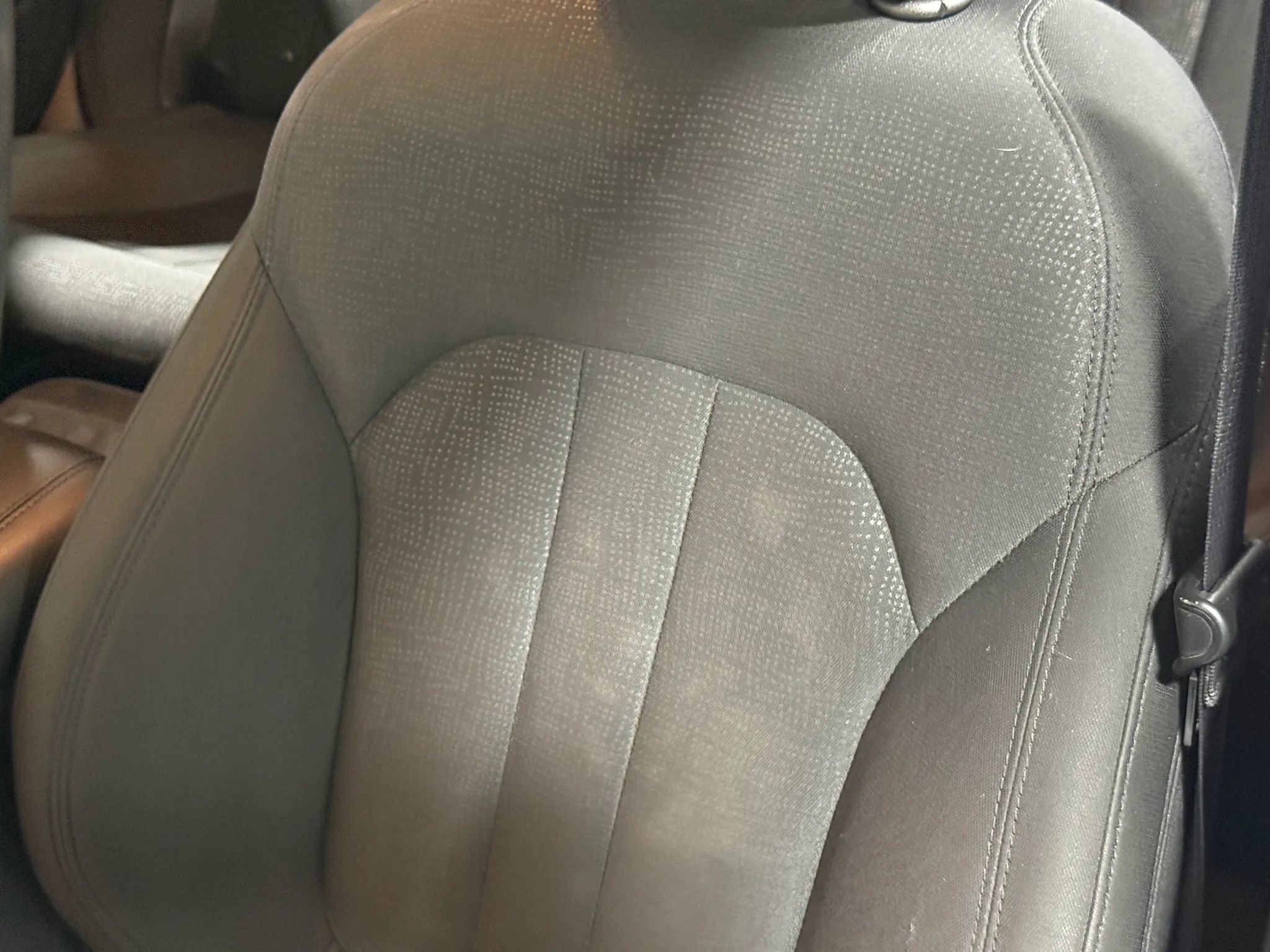 Used 2017 Chrysler 200 LX FWD image 18