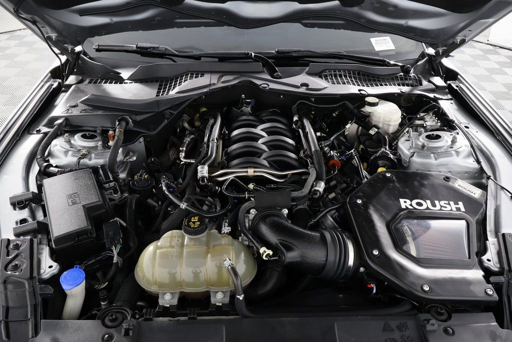 Used 2022 Ford Mustang GT Premium RWD image 13