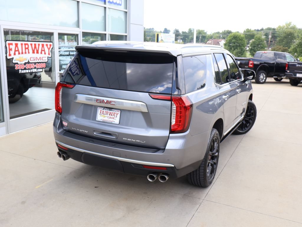 Used 2022 GMC Yukon Denali w/ Denali Premium Package AWD/4WD image 52
