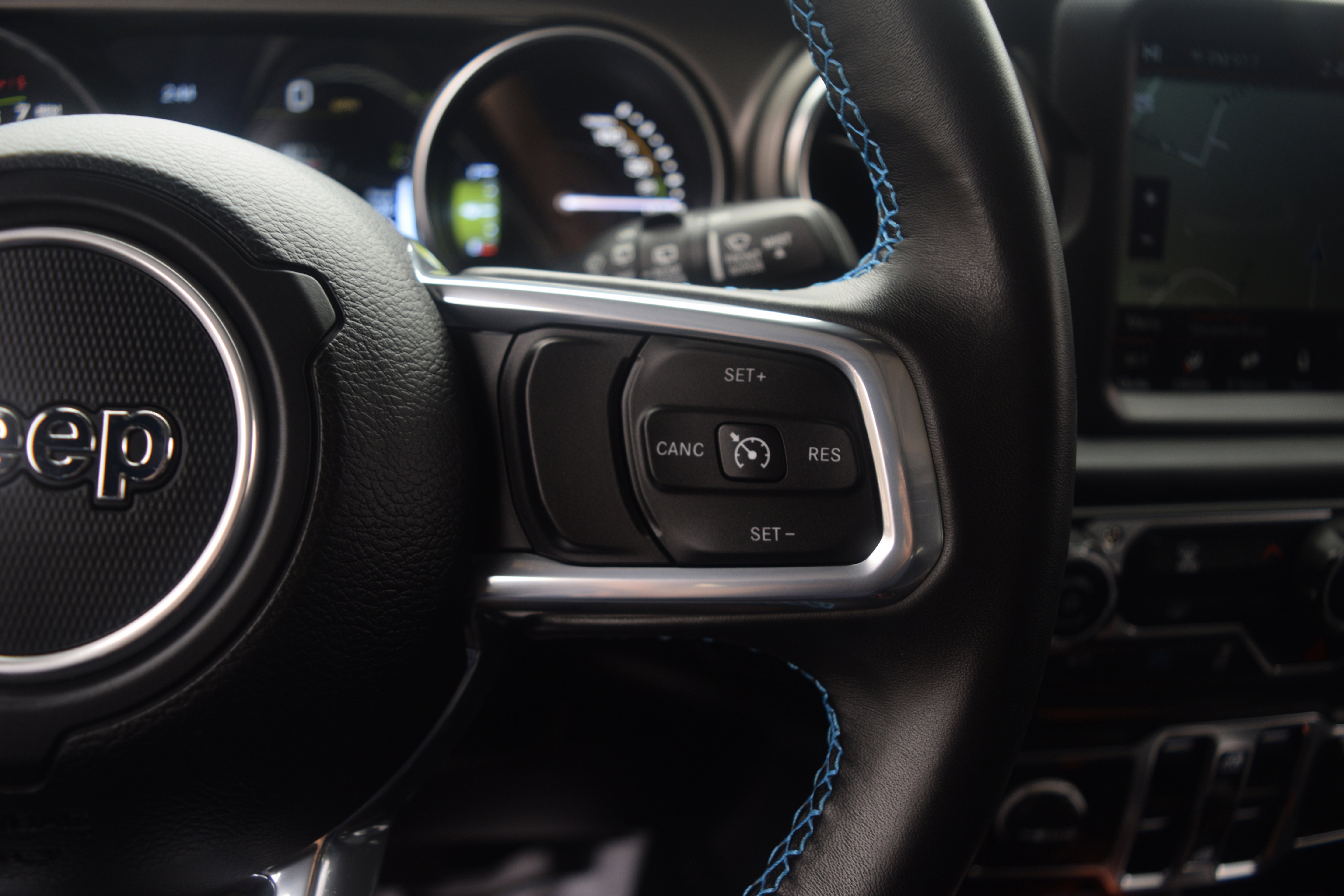 Used 2022 Jeep Wrangler Unlimited Rubicon 4xe w/ Steel Bumper Group image 5