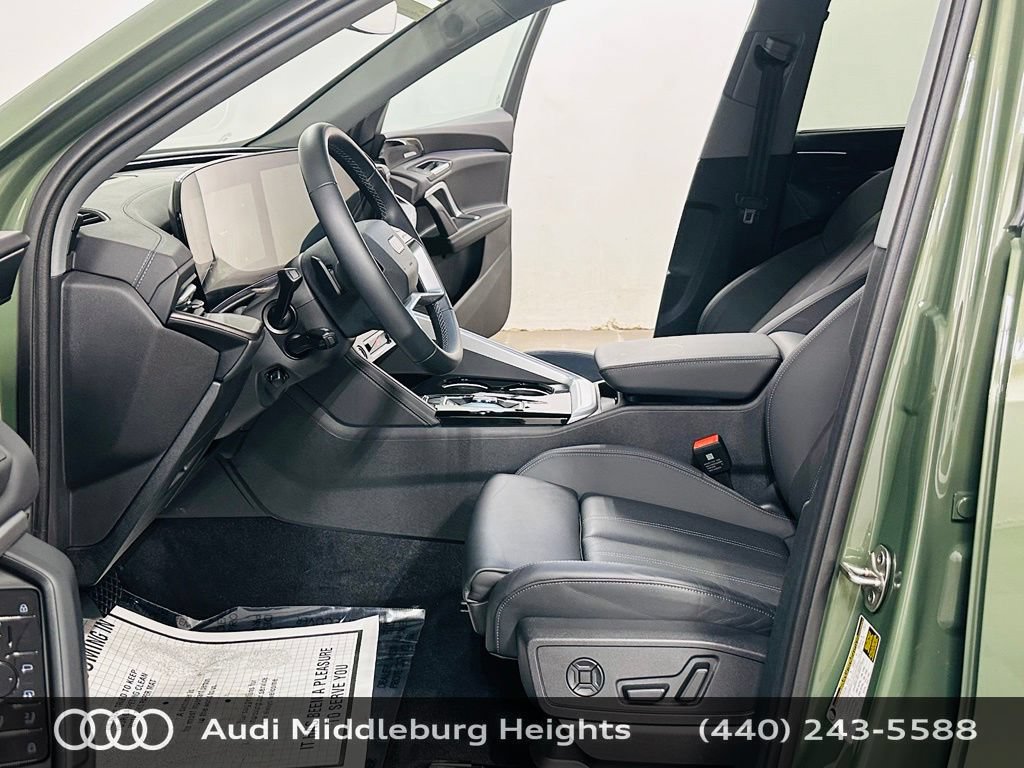 Certified 2025 Audi Q5 Premium w/ Premium Plus AWD/4WD image 13