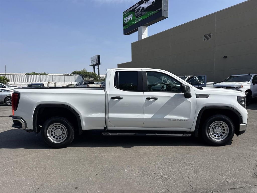 Used 2023 GMC Sierra 1500 Pro image 2