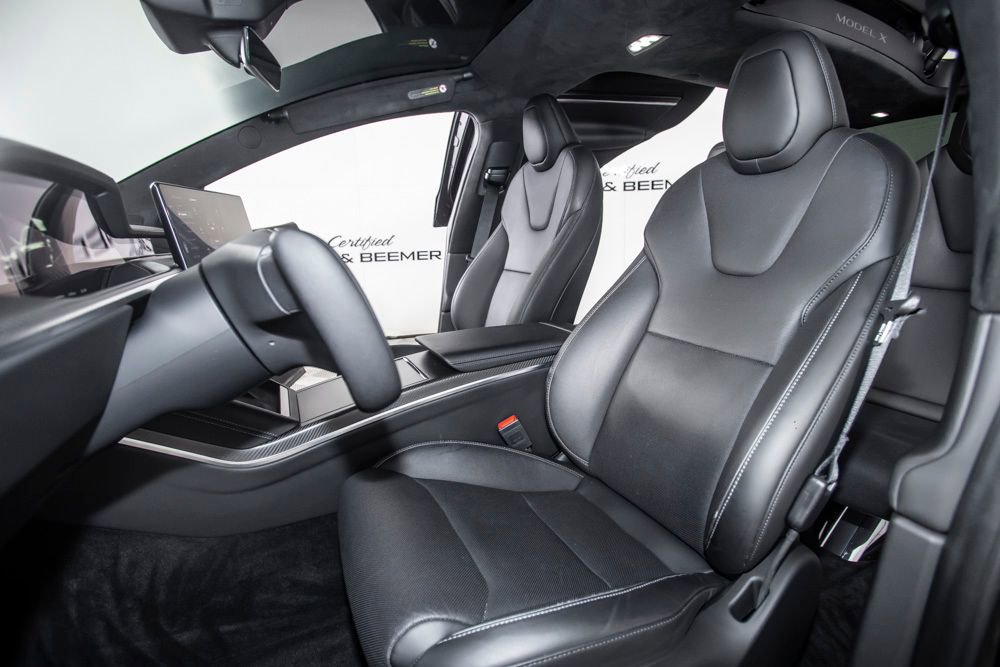 Used 2024 Tesla Model X Plaid image 42