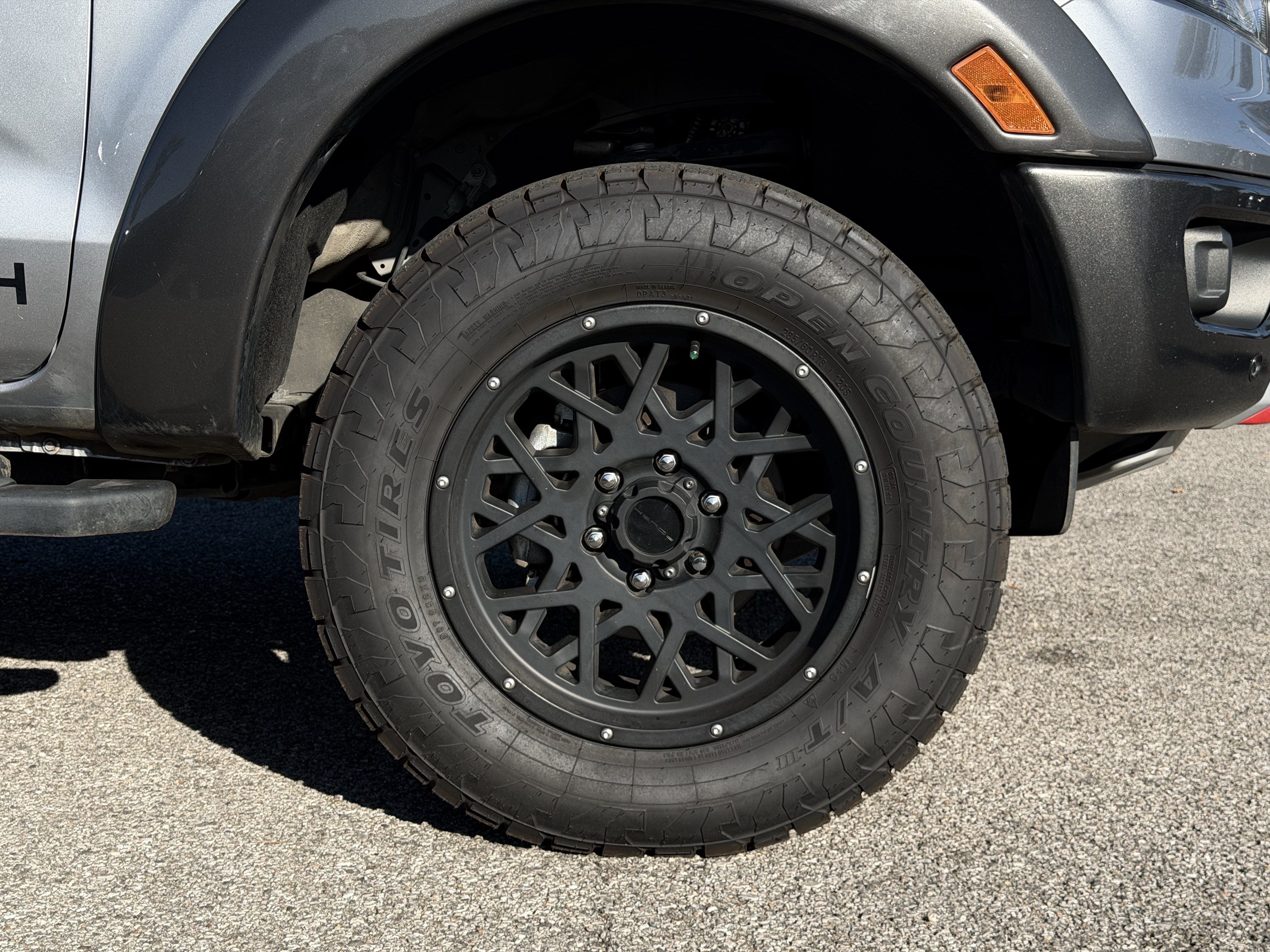 Used 2022 Ford Ranger XLT w/ Equipment Group 302A High AWD/4WD image 13