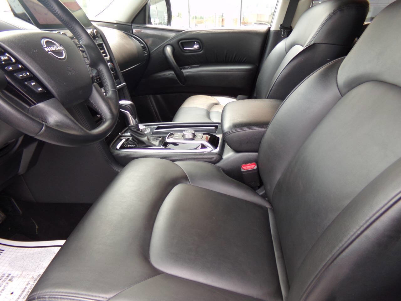 Used 2023 Nissan Armada SV image 68