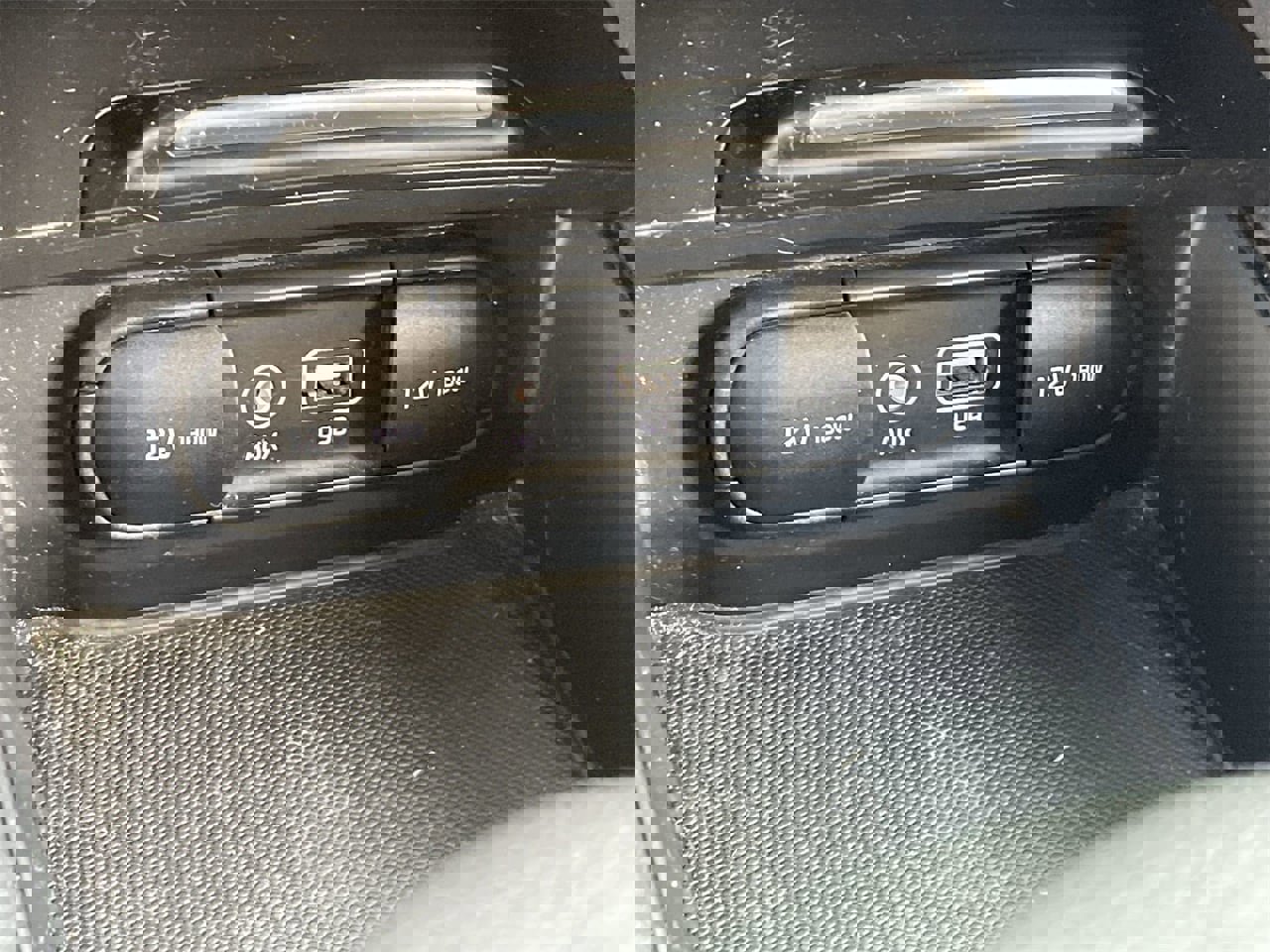 Used 2018 Kia Optima LX image 27