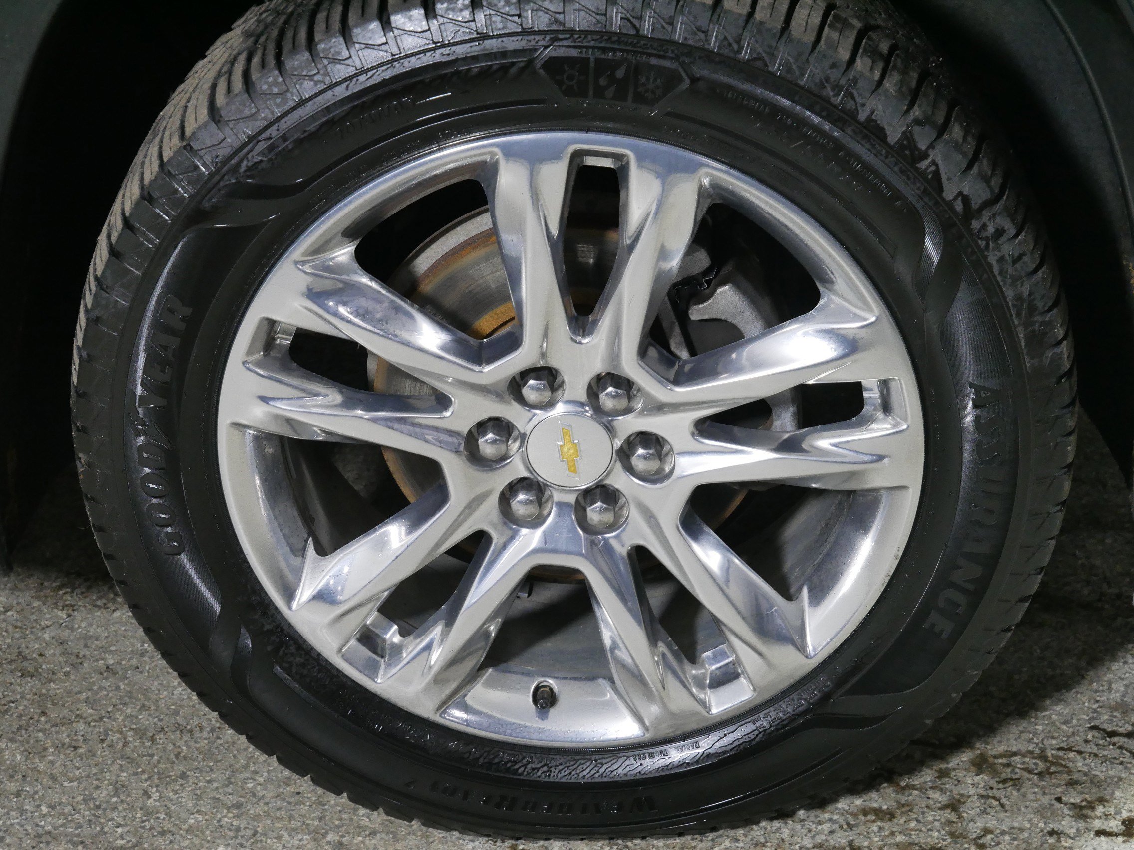 Used 2019 Chevrolet Traverse High Country w/ LPO, Floor Liner Package image 15