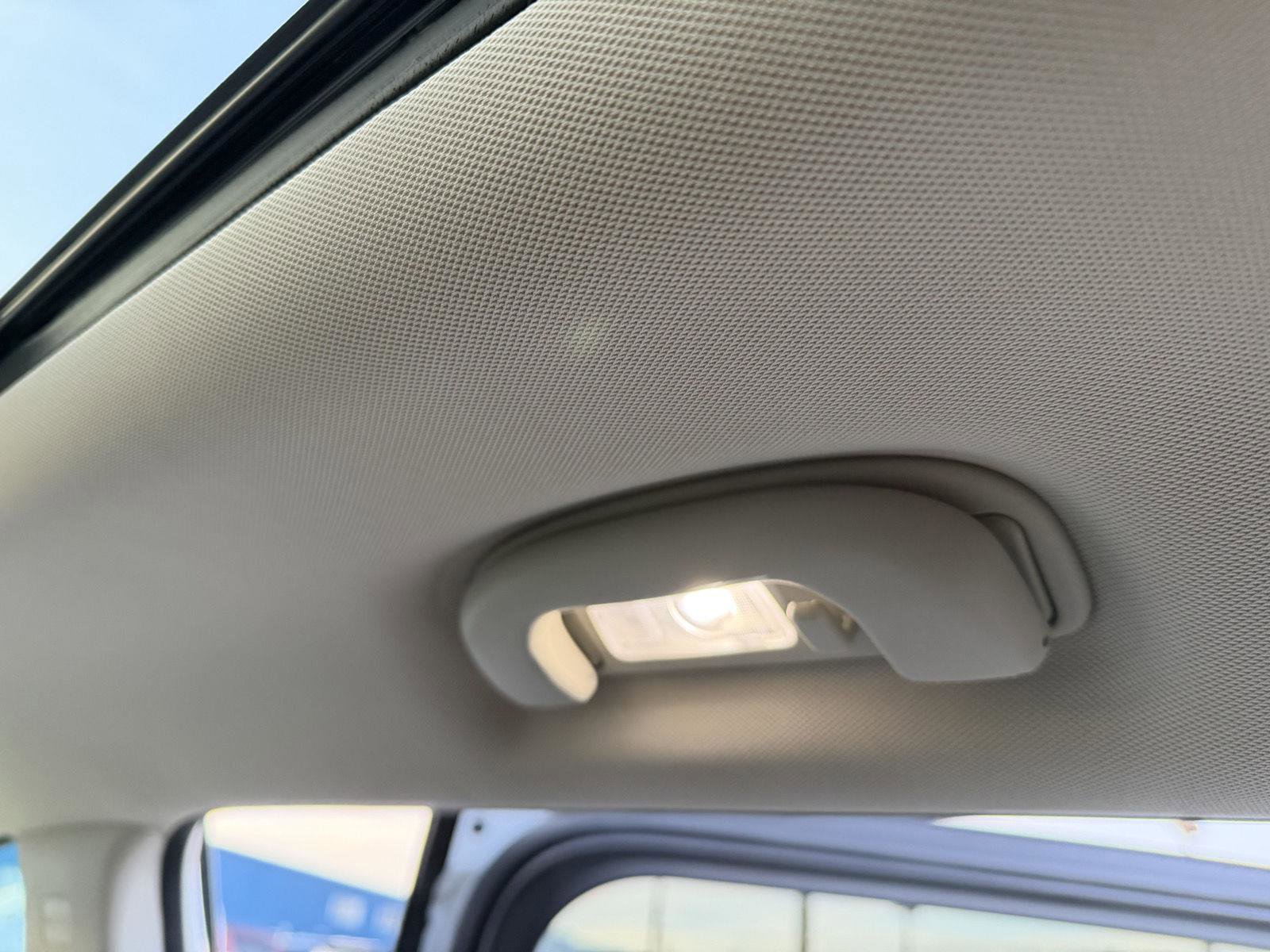 Used 2018 GMC Terrain Denali w/ Advanced Safety Package image 44