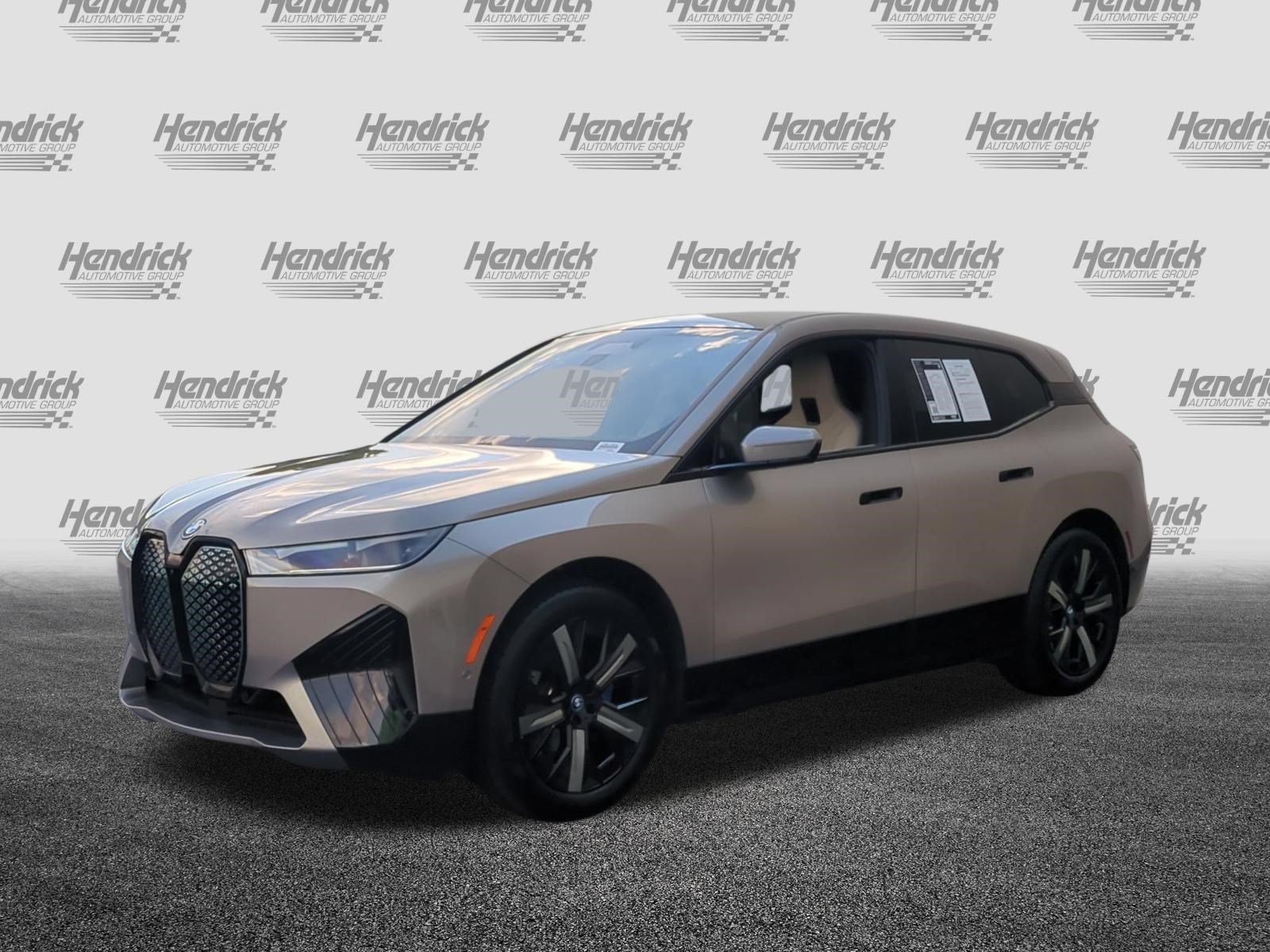 Certified 2024 BMW iX xDrive50 w/ Premium Package AWD/4WD image 5