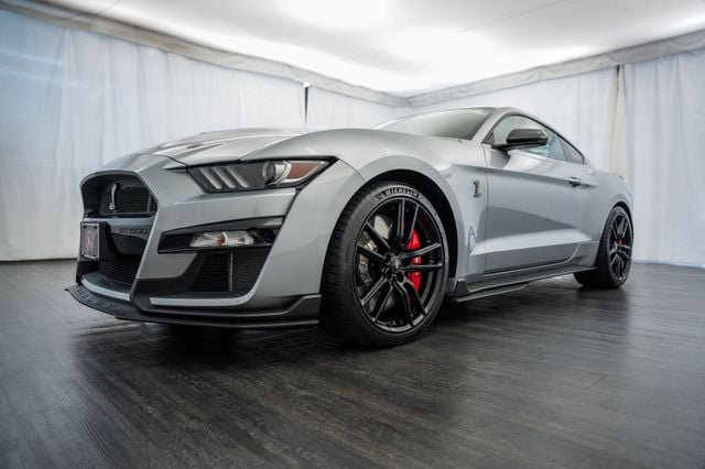 Used 2021 Ford Mustang Shelby GT500 w/ Technology Package RWD image 25