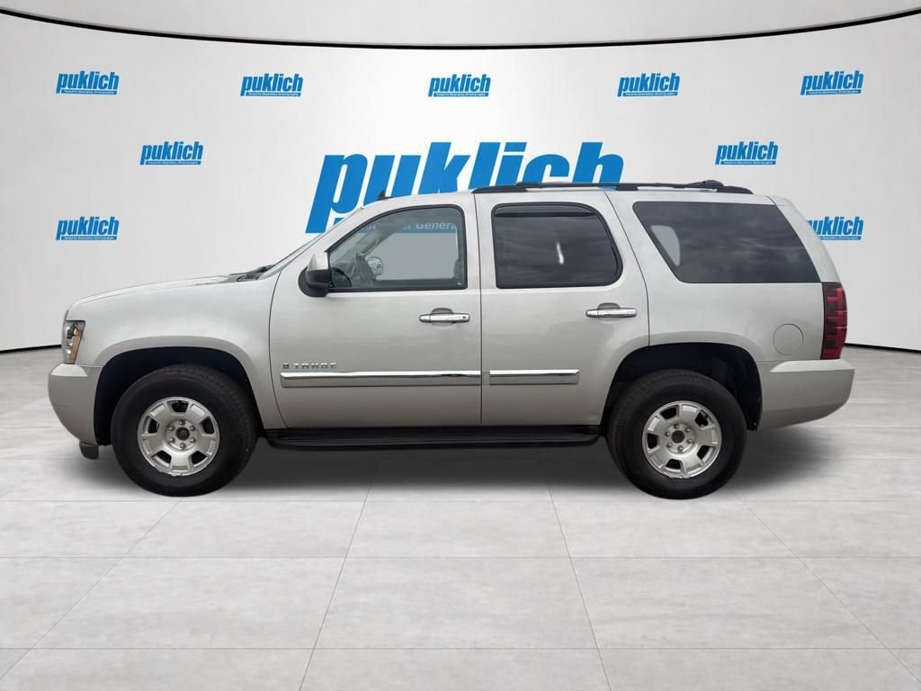 Used 2007 Chevrolet Tahoe LT w/ LT Preferred Equipment Group AWD/4WD image 8