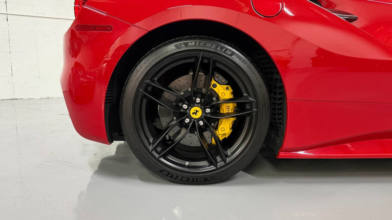 Used 2016 Ferrari 488 GTB image 39