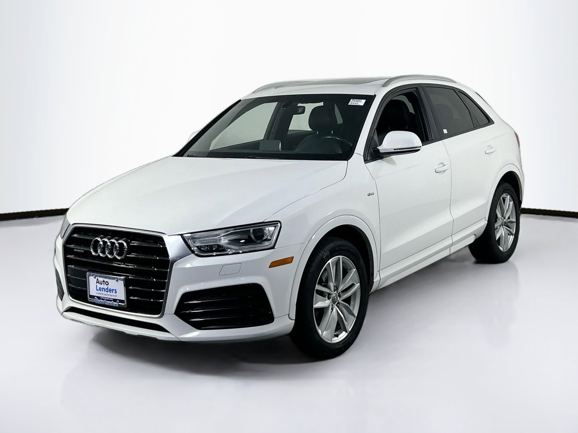 Used 2018 Audi Q3 2.0T Premium w/ Convenience Package image 1