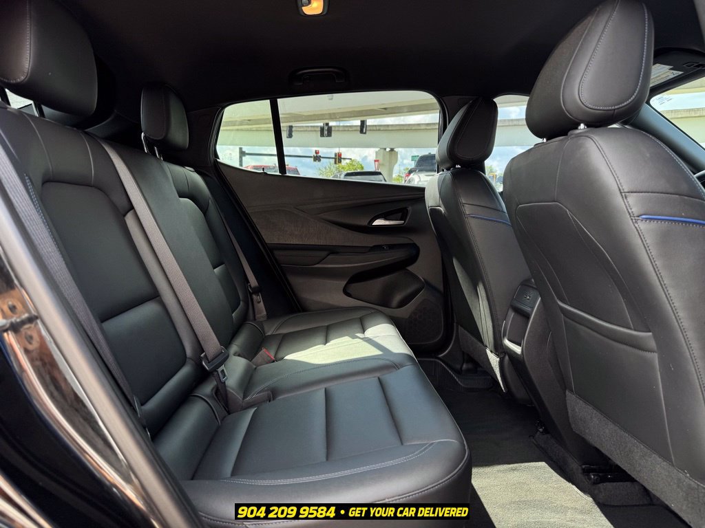 Used 2024 Buick Envista Sport Touring w/ Convenience I Package FWD image 34