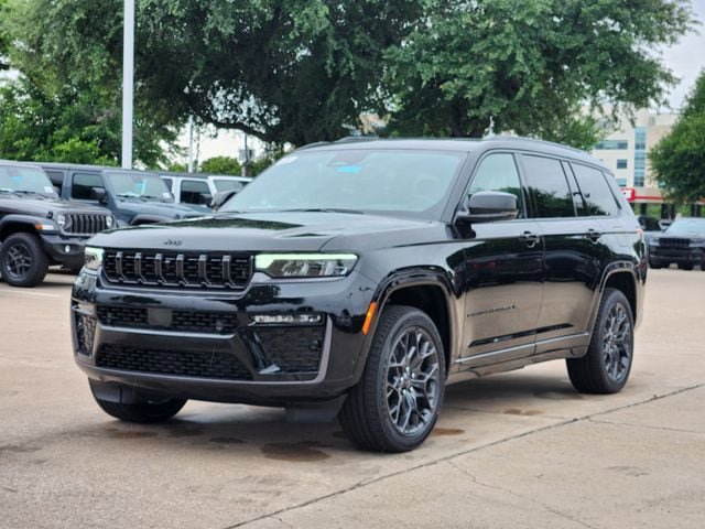 New 2026 Jeep Grand Cherokee L Summit AWD/4WD image 2