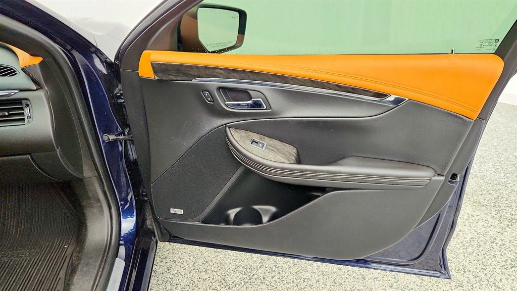 Used 2016 Chevrolet Impala LTZ w/ Enhanced Convenience Package image 26