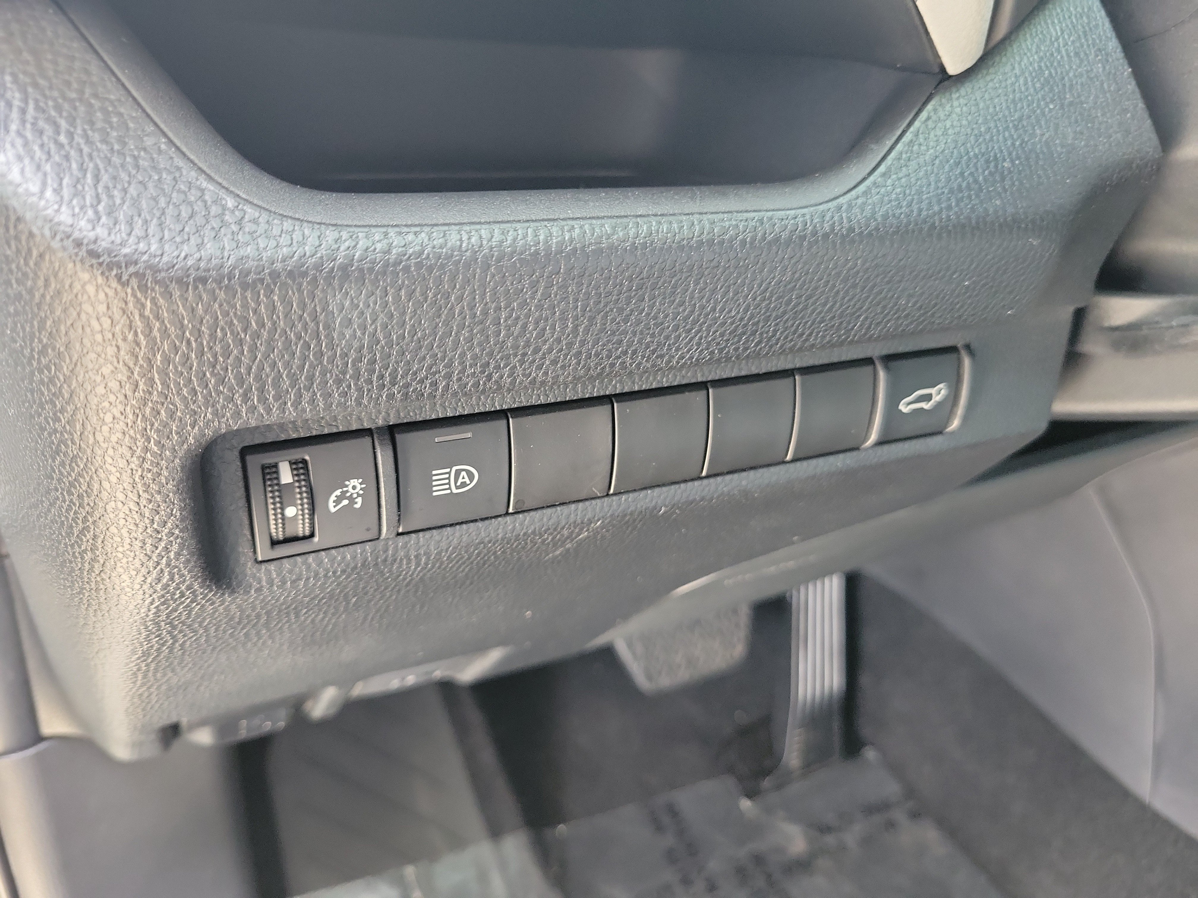 Certified 2024 Toyota RAV4 XLE Premium AWD/4WD image 26