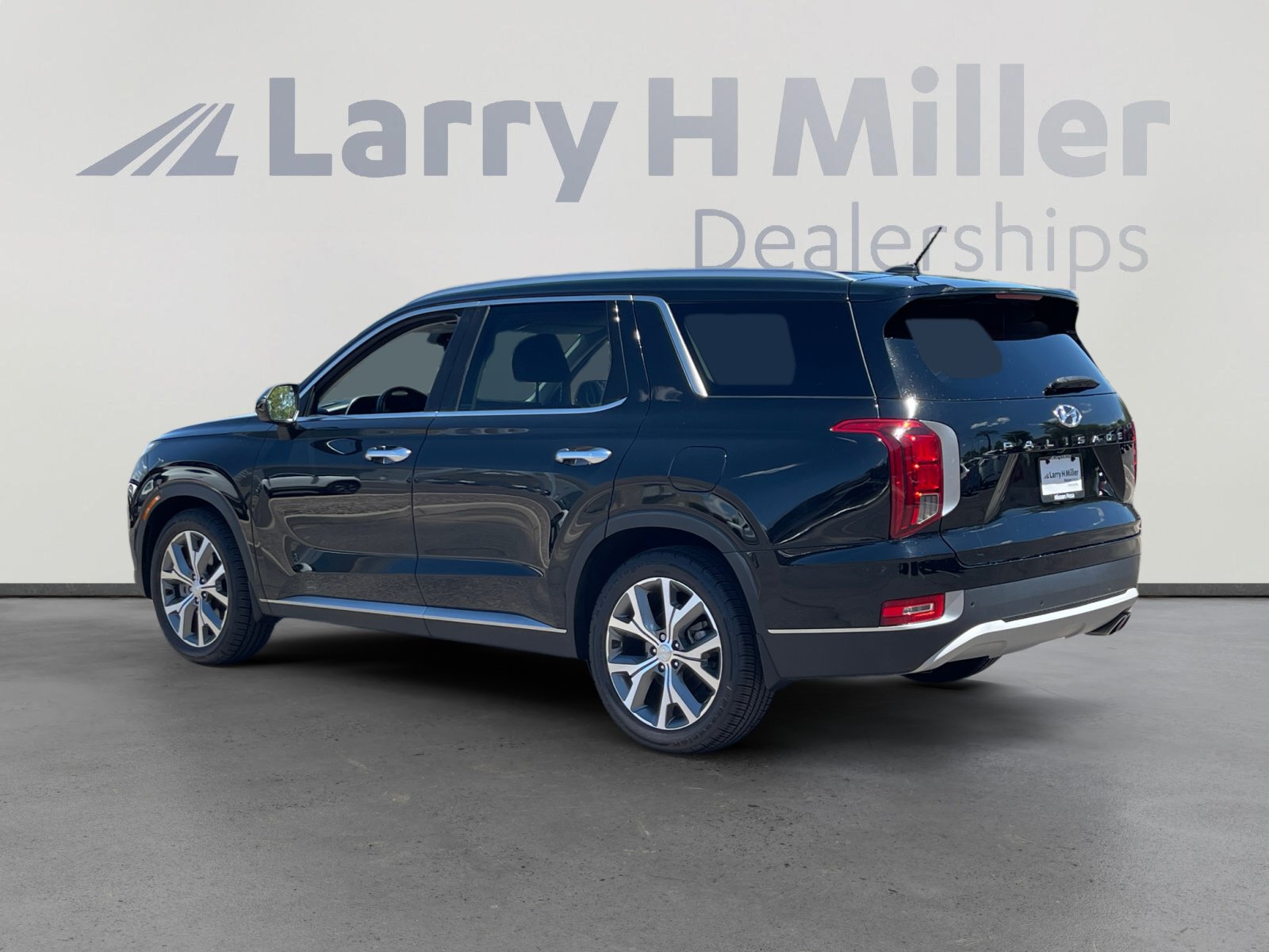 Used 2022 Hyundai Palisade SEL w/ Convenience Package FWD image 3