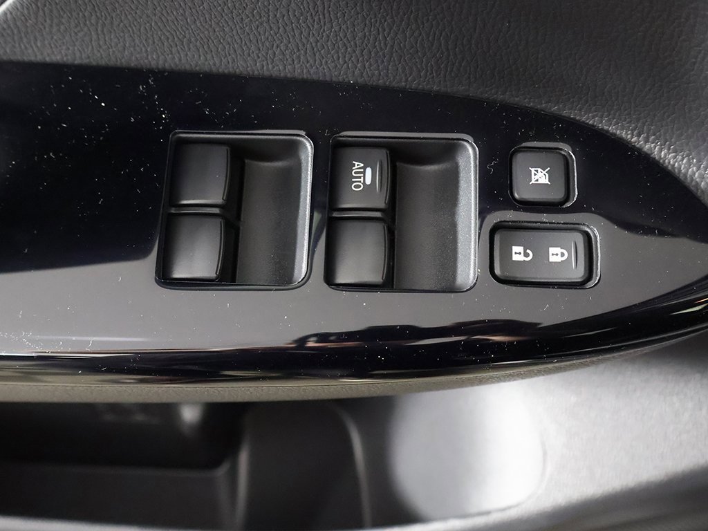 New 2026 Mitsubishi Eclipse Cross LE image 29