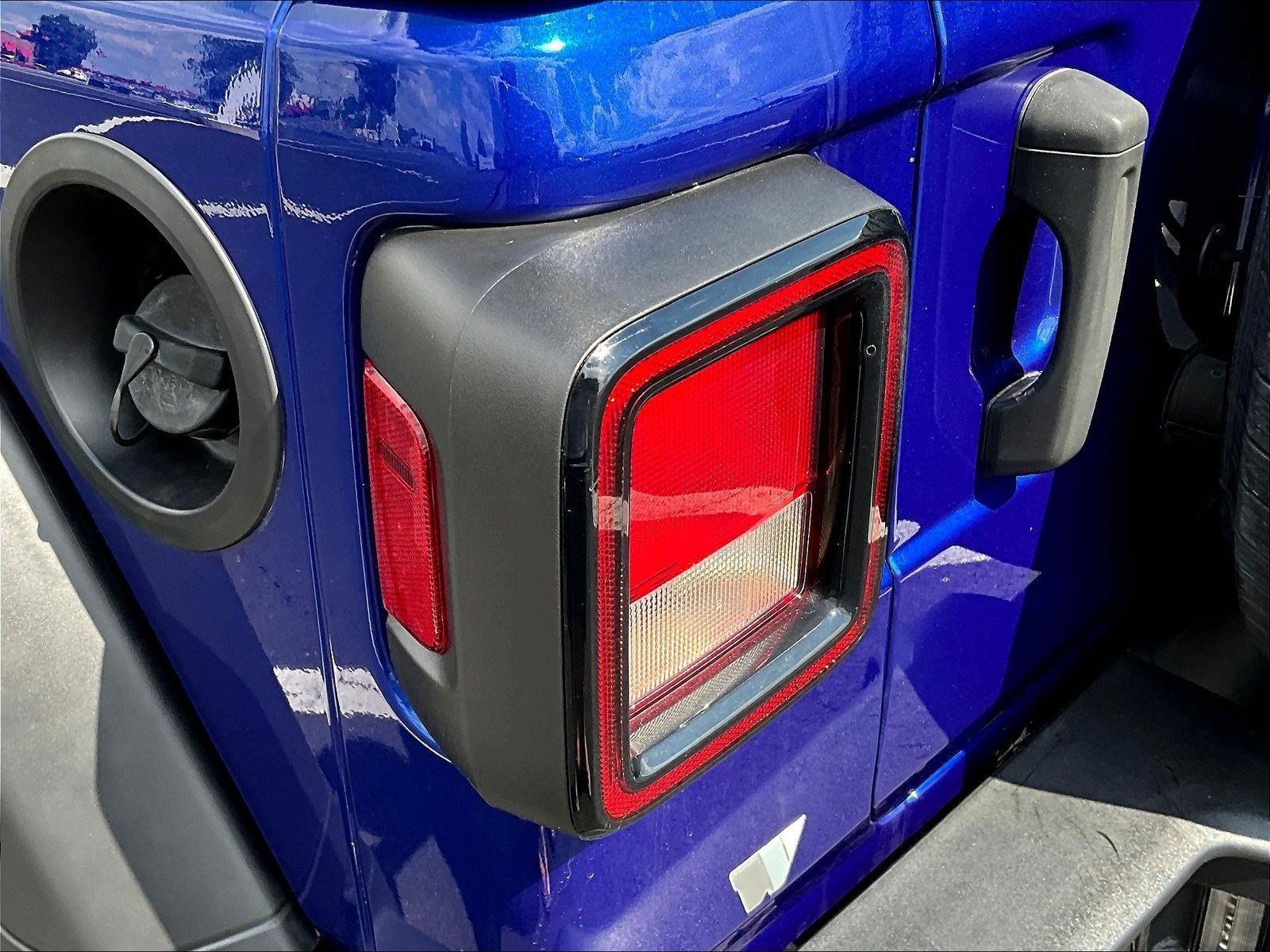 Used 2020 Jeep Wrangler Unlimited Sport S AWD/4WD image 23