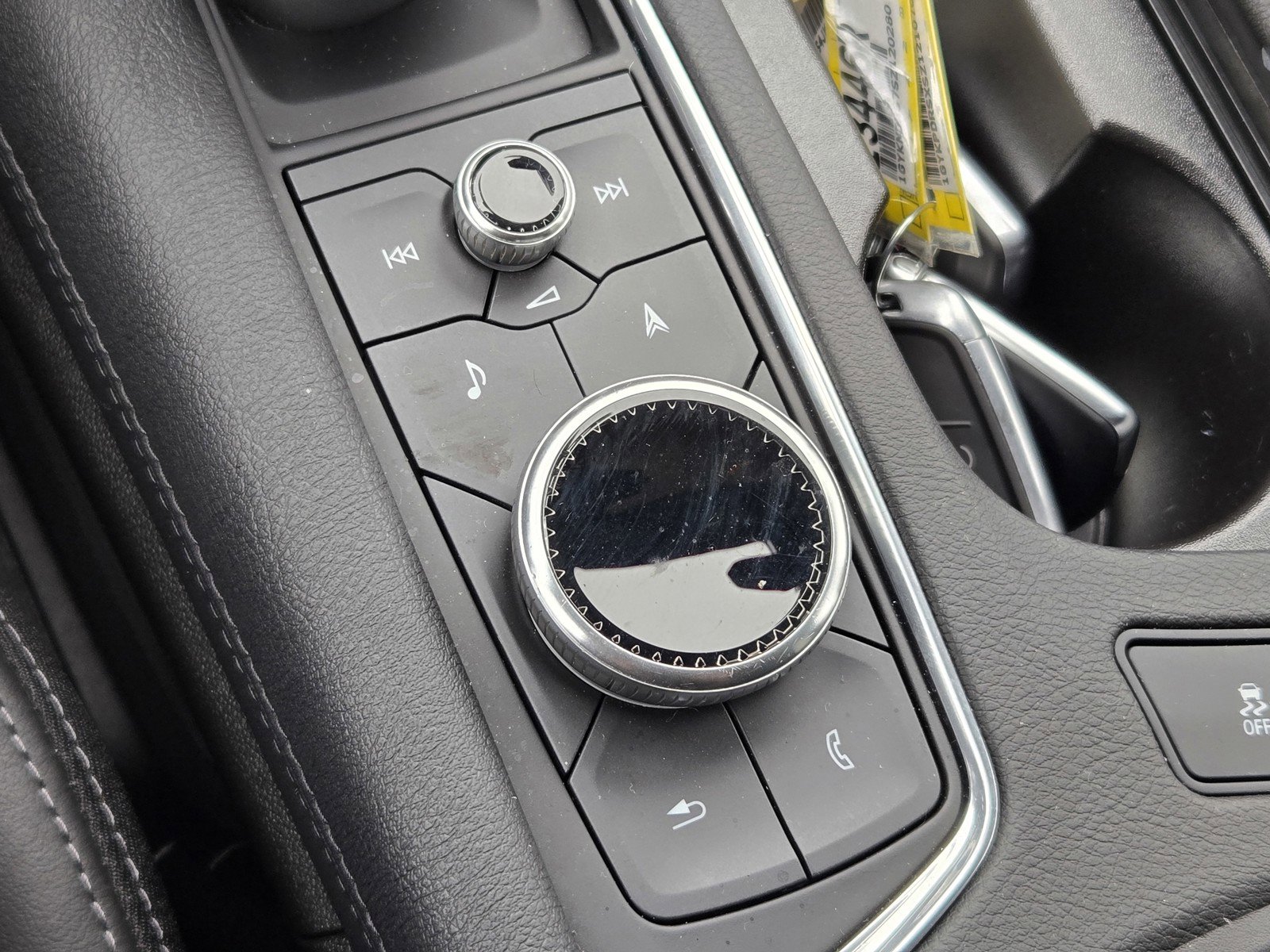 Certified 2025 Cadillac XT5 Premium Luxury image 23