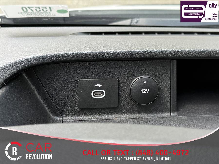 Used 2022 Ford Transit 350 Low Roof AWD image 18