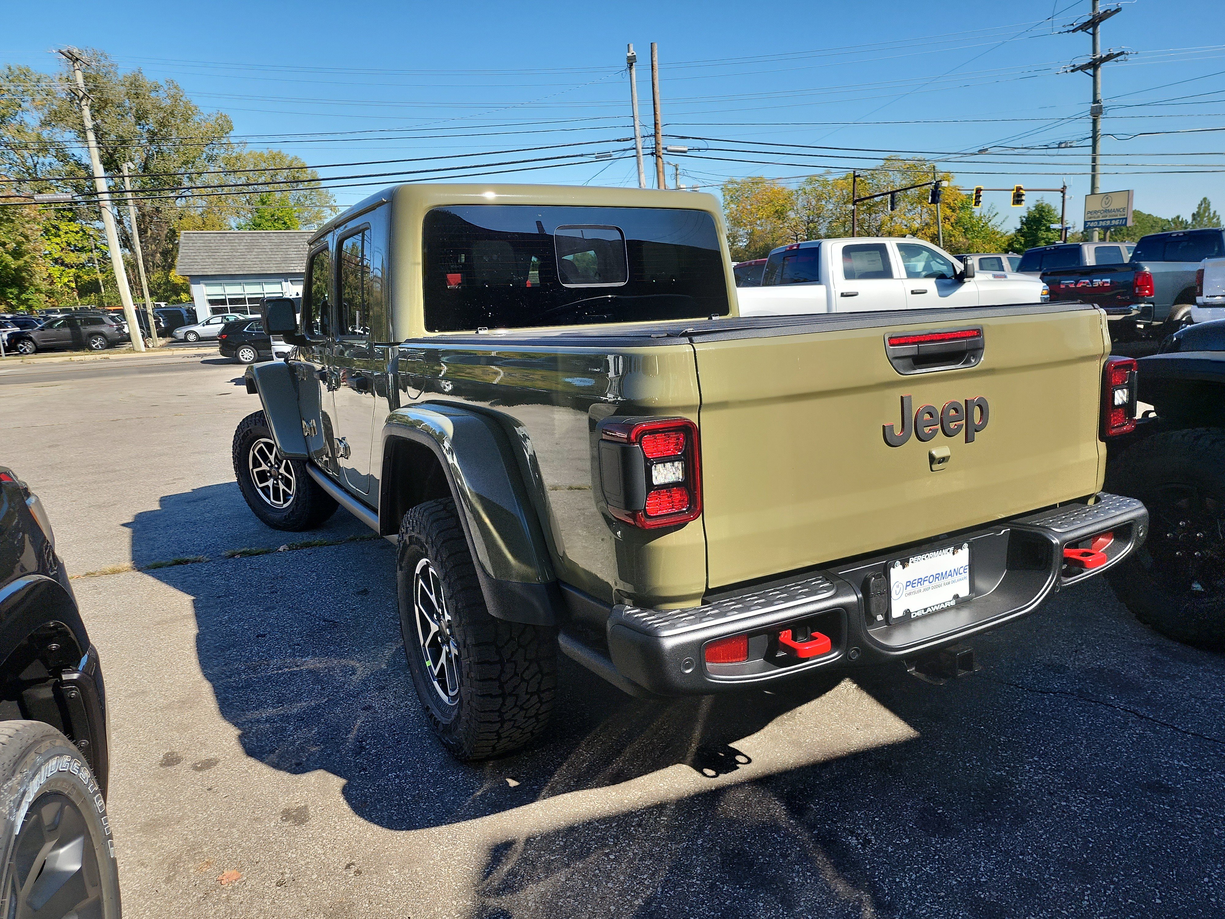 New 2025 Jeep Gladiator Rubicon image 19