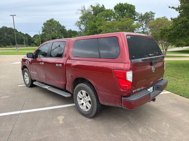Used 2017 Nissan Titan SV AWD/4WD image 6
