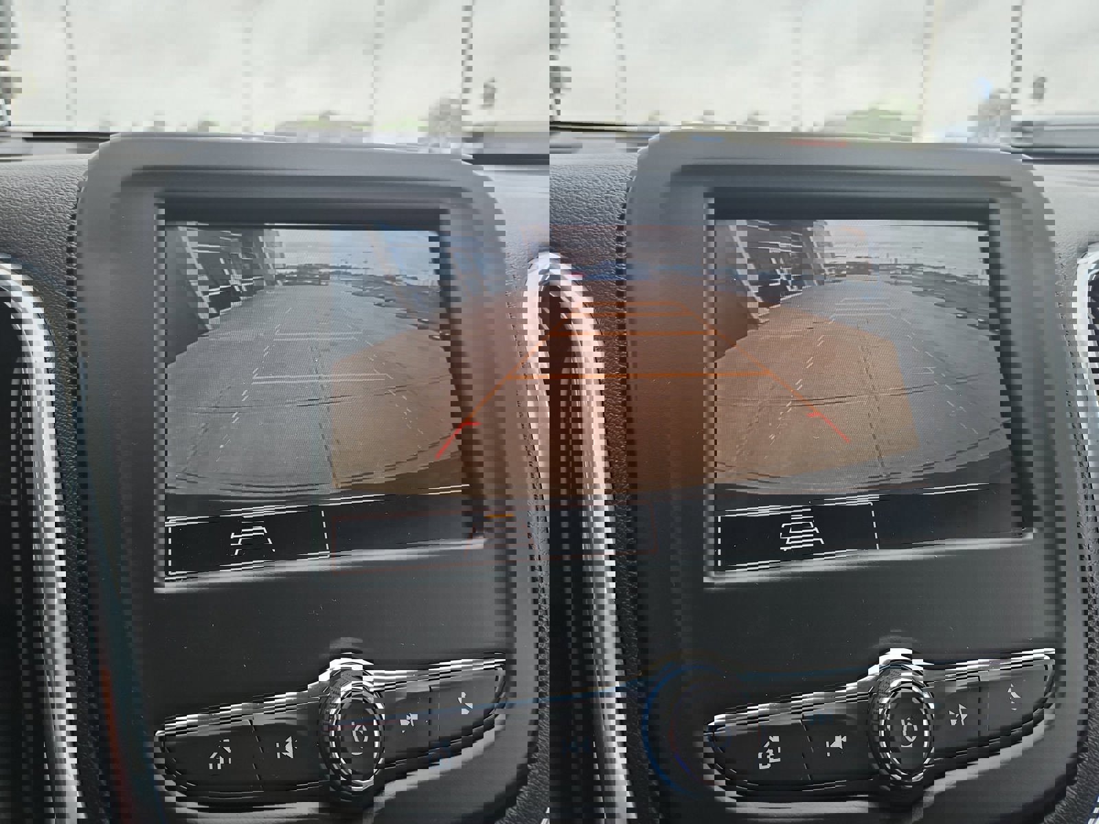 Used 2024 Chevrolet Equinox LT image 10