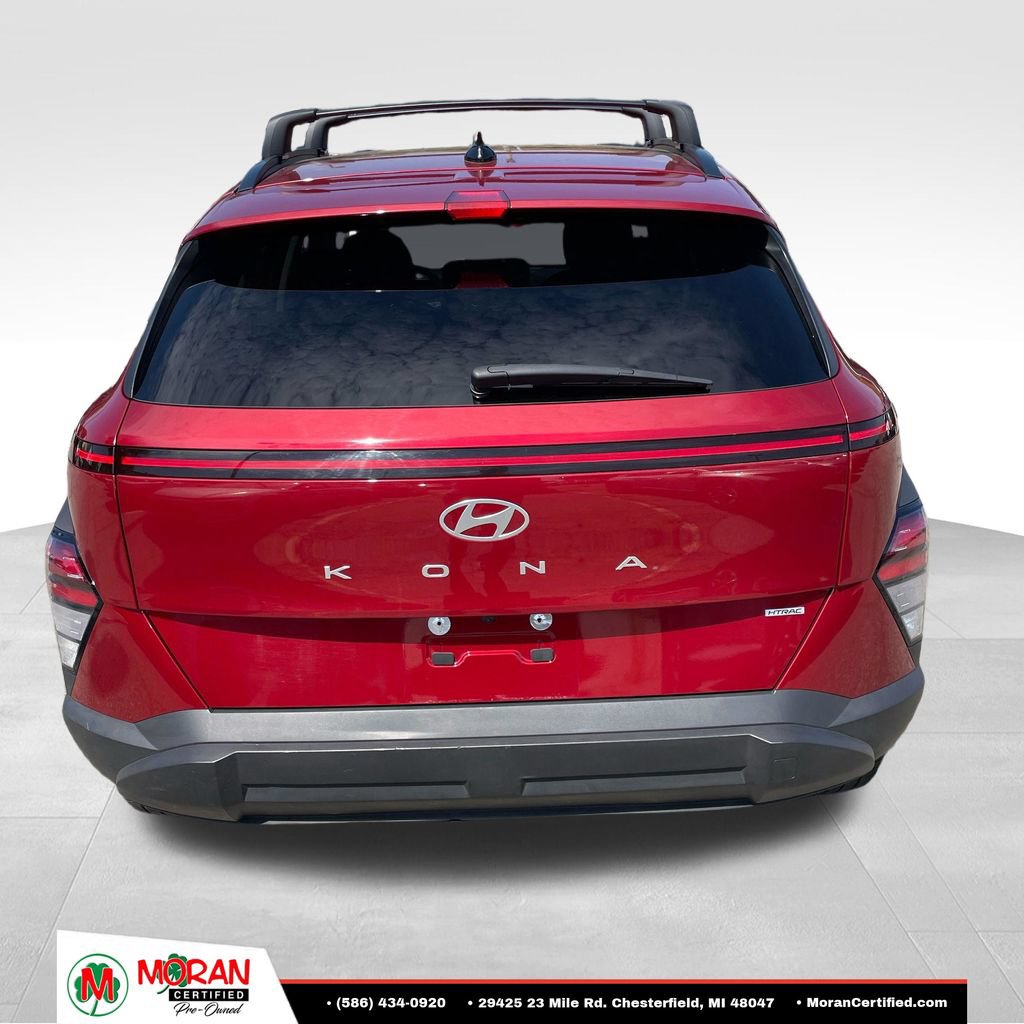 Used 2024 Hyundai Kona SEL w/ Convenience Package AWD/4WD image 4