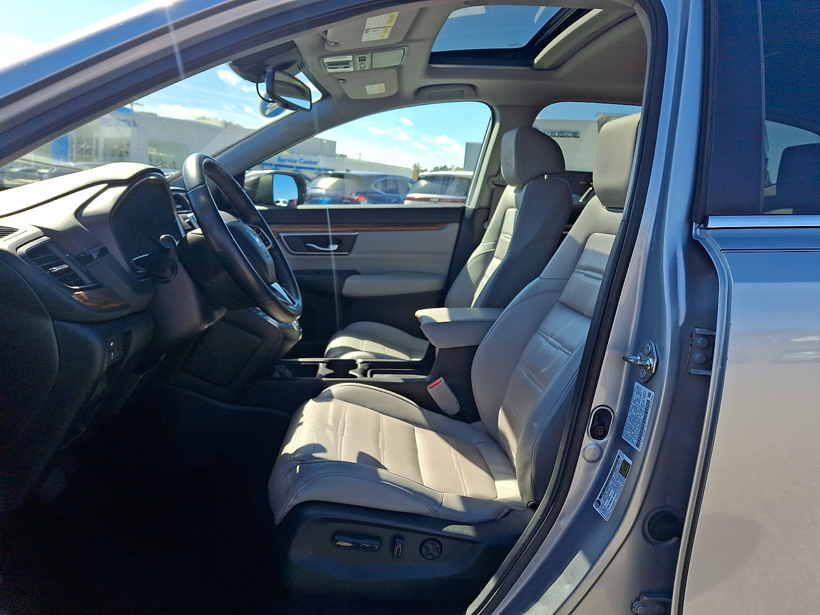 Used 2017 Honda CR-V Touring image 14