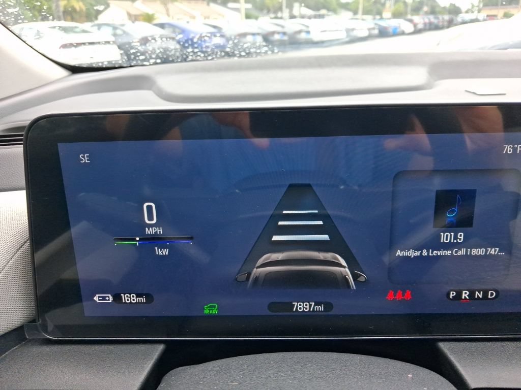Certified 2025 Honda Prologue EX image 31